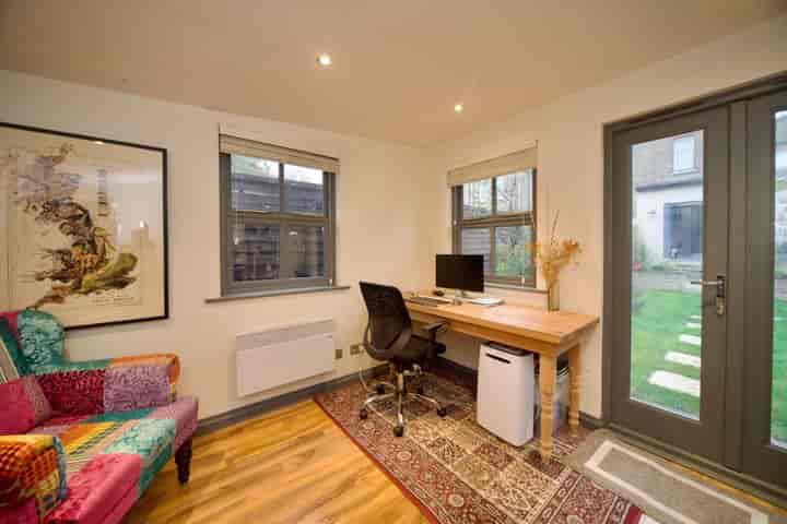 2 bedrooms apartment for sale in London, United Kingdom