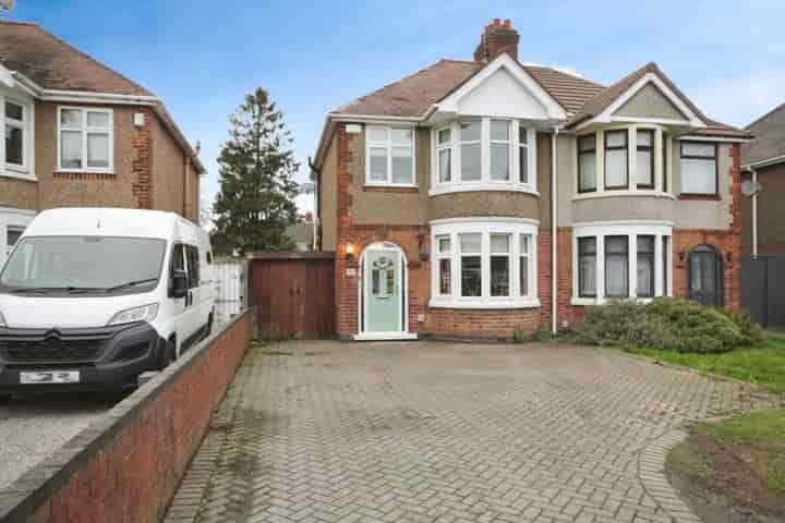 3 bedrooms house for sale in Bedworth, United Kingdom