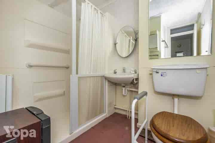 4 bedrooms house for sale in Erith, United Kingdom