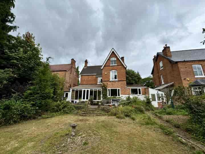 6 bedrooms house for sale in Solihull, United Kingdom