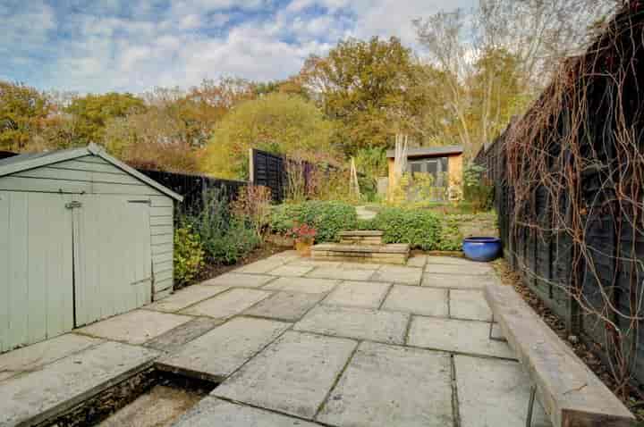 3 bedrooms house for sale in Oxted, United Kingdom