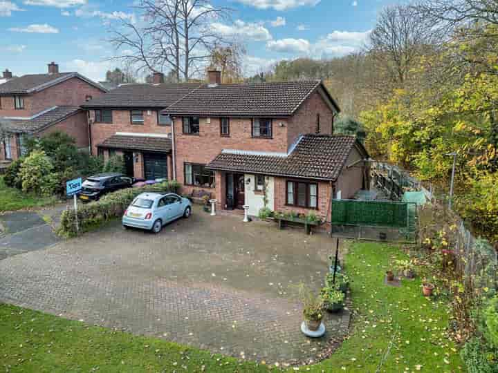 4 bedrooms house for sale in Telford, United Kingdom