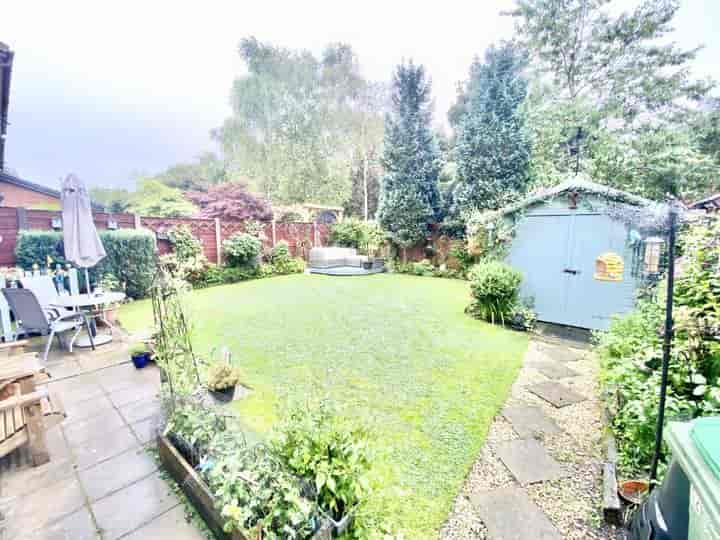 4 bedrooms house for sale in Oldham, United Kingdom