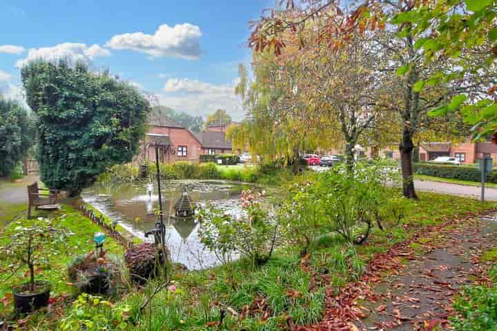 2 bedrooms house for sale in Basingstoke, United Kingdom