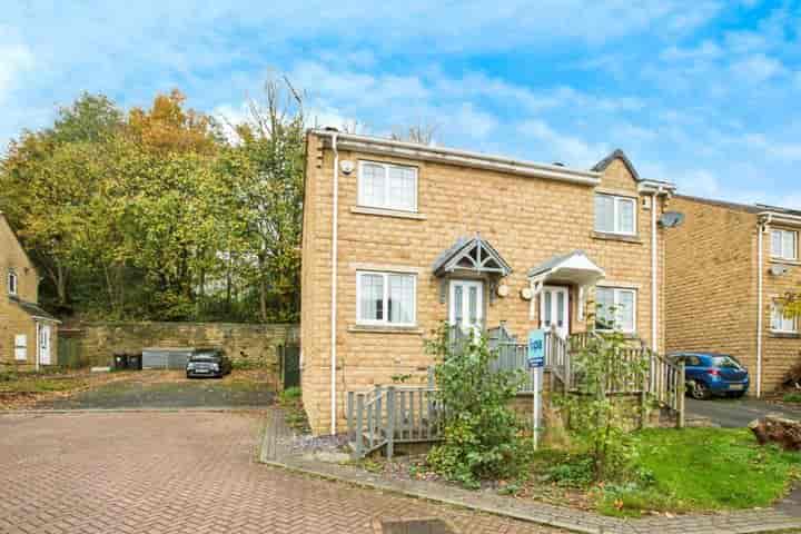 2 bedrooms house for sale in Halifax, United Kingdom