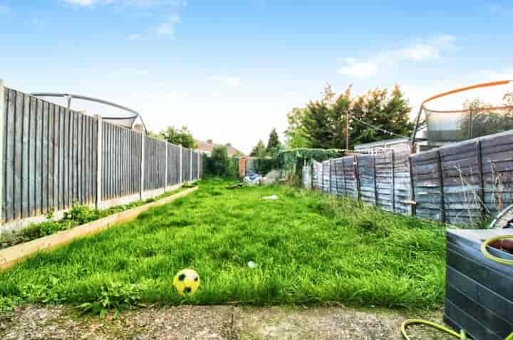 3 bedrooms house for sale in Rainham, United Kingdom