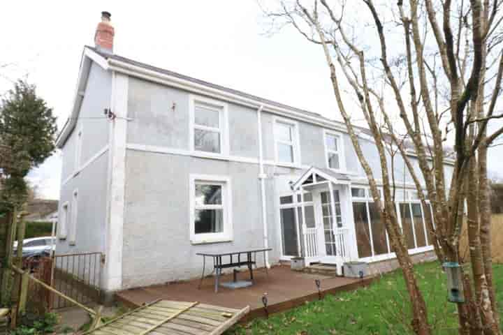 3 bedrooms house for sale in Carmarthenshire, United Kingdom