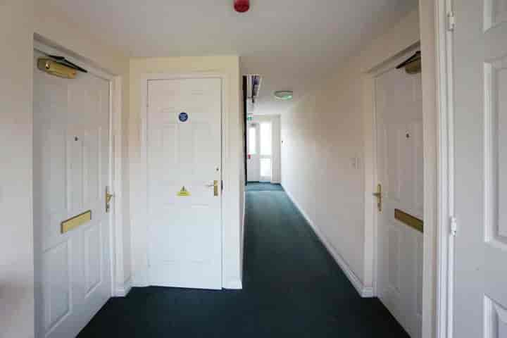 2 bedrooms apartment for sale in Willenhall, United Kingdom