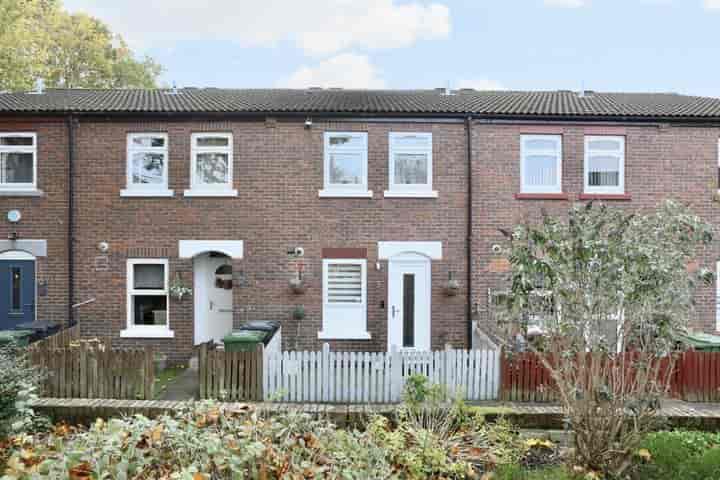 2 bedrooms house for sale in London, United Kingdom