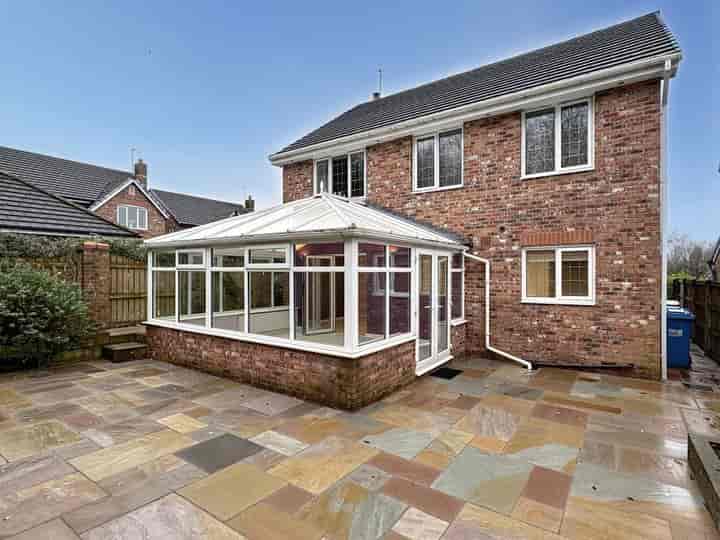 4 bedrooms house for sale in Rochdale, United Kingdom