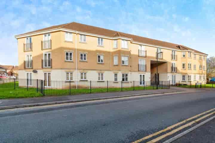 2 bedrooms apartment for sale in Slough, United Kingdom