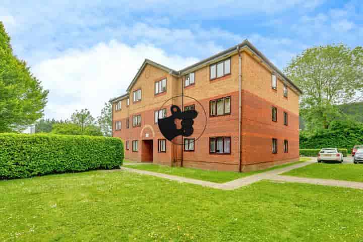 2 bedrooms apartment for sale in Crawley, United Kingdom