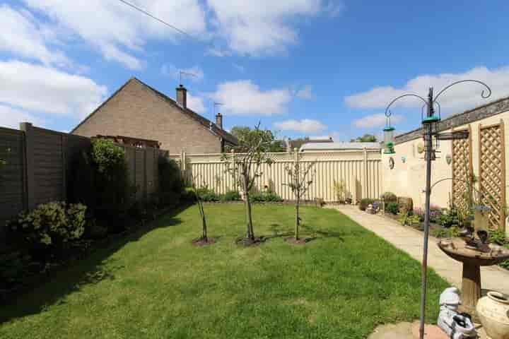 2 bedrooms house for sale in Harleston, United Kingdom