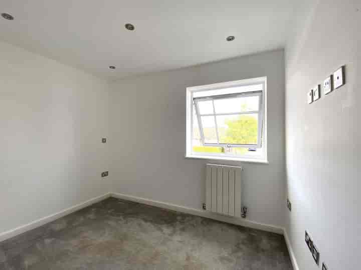 2 bedrooms apartment for sale in Leigh-On-Sea, United Kingdom