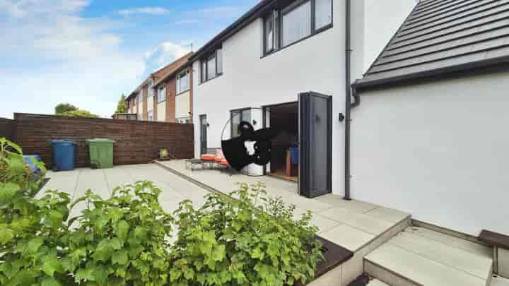 4 bedrooms house for sale in Stoke-On-Trent, United Kingdom