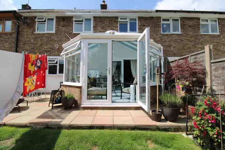 3 bedrooms house for sale in Basildon, United Kingdom