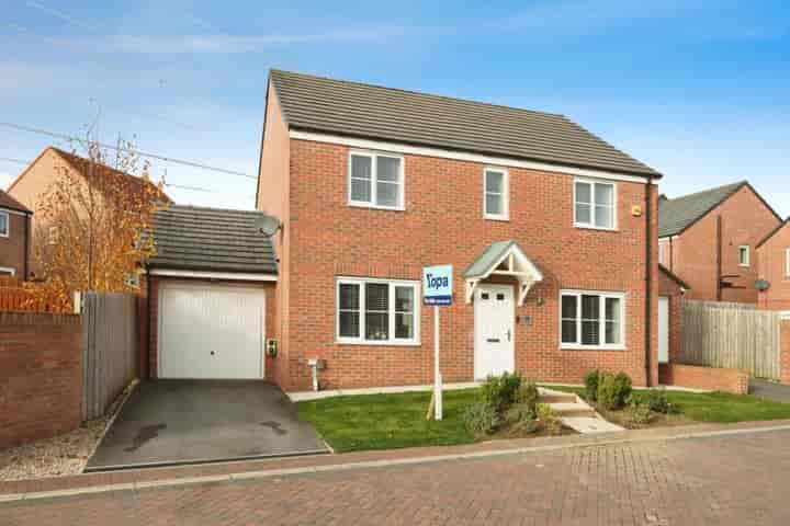 4 bedrooms house for sale in Wakefield, United Kingdom