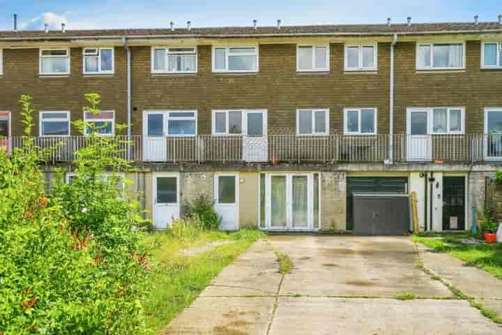 3 bedrooms house for sale in Witney, United Kingdom