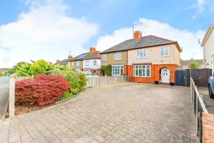 3 bedrooms house for sale in Northampton, United Kingdom