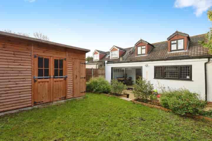 3 bedrooms house for sale in Ilford, United Kingdom