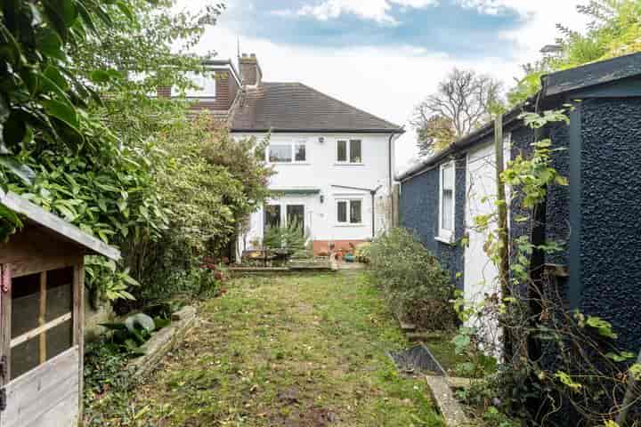 3 bedrooms house for sale in Bushey, United Kingdom