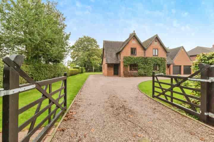 3 bedrooms house for sale in Market Drayton, United Kingdom