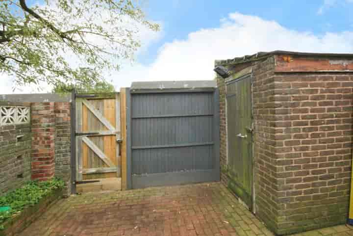 2 bedrooms house for sale in Maidstone, United Kingdom