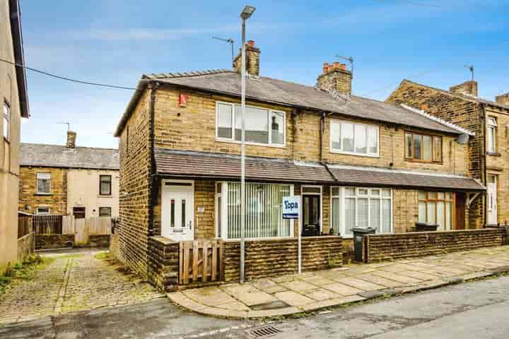 2 bedrooms house for sale in Halifax, United Kingdom