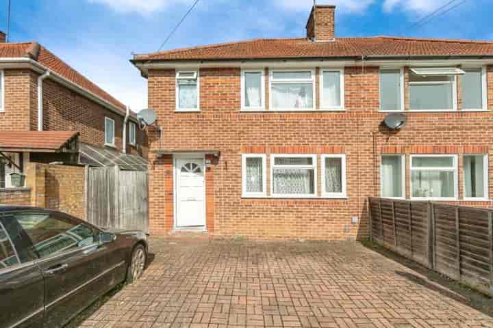 3 bedrooms house for sale in Reading, United Kingdom