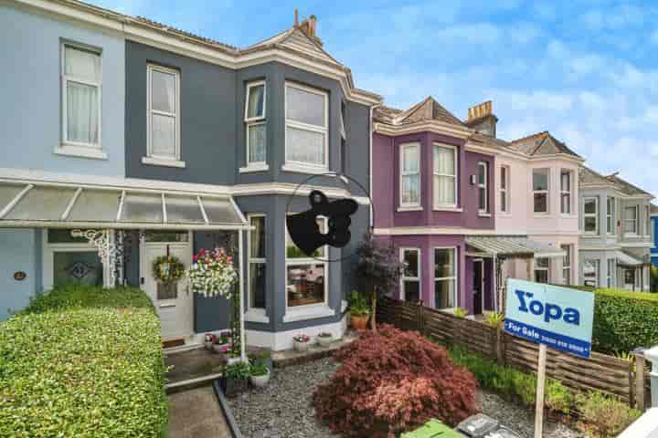 5 bedrooms house for sale in Plymouth, United Kingdom