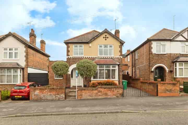 3 bedrooms house for sale in Nottingham, United Kingdom