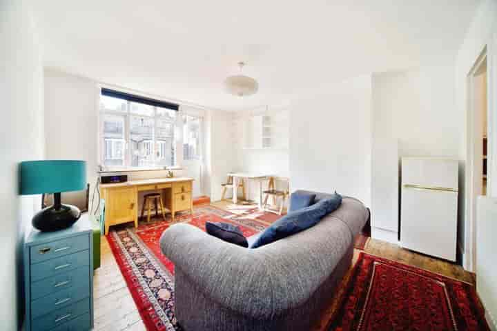 3 bedrooms apartment for sale in London, United Kingdom