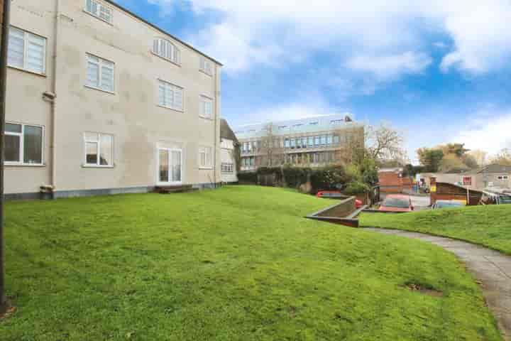 1 bedroom apartment for sale in Norwich, United Kingdom