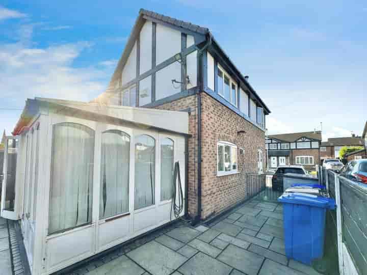 3 bedrooms house for sale in Heywood, United Kingdom