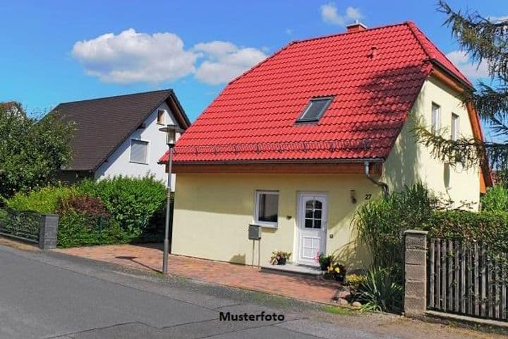 House for sale in Lutter a. Barenberge, Germany