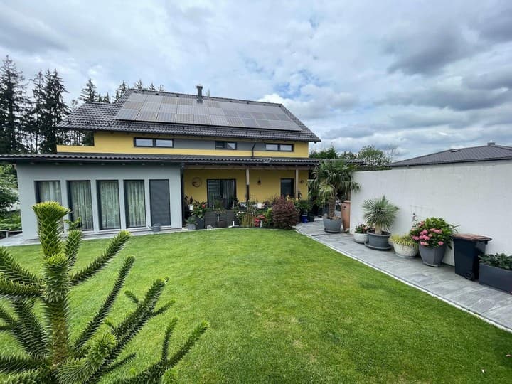 Apartment for sale in Altfraunhofen, Germany