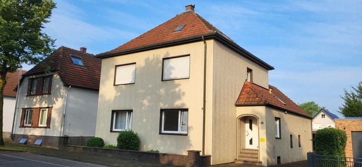 House for sale in GUTERSLOH                   - Nordrhein-Westfalen, Germany