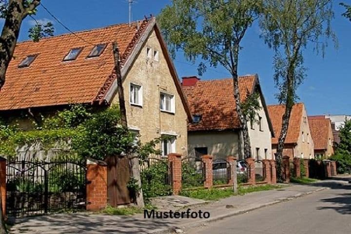 House for sale in Weißenfels, Germany