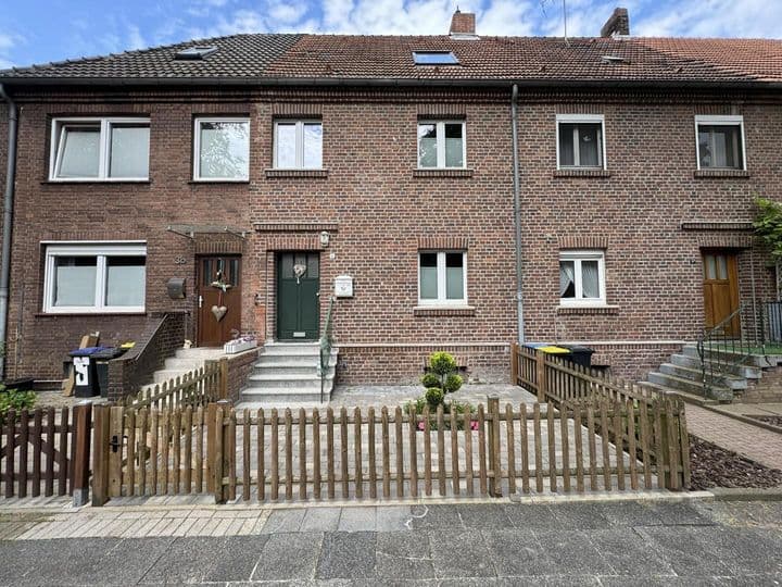 House for sale in Duisburg                   - Nordrhein-Westfalen, Germany