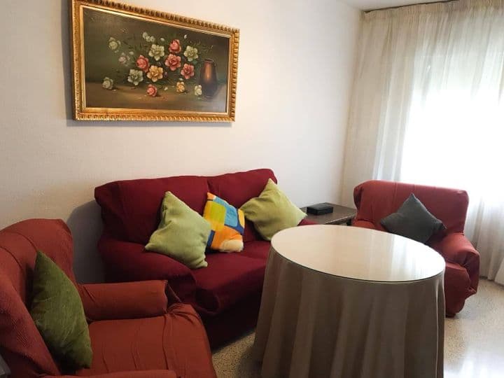 4 bedrooms apartment for rent in Centro-Sagrario, Spain