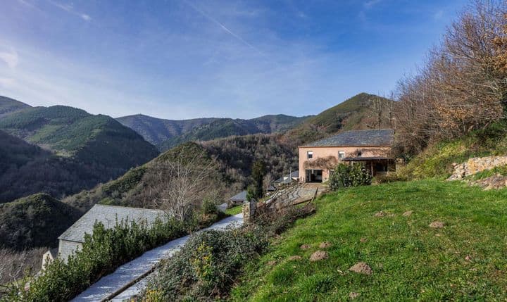 5 bedrooms house for sale in Lugo, Spain