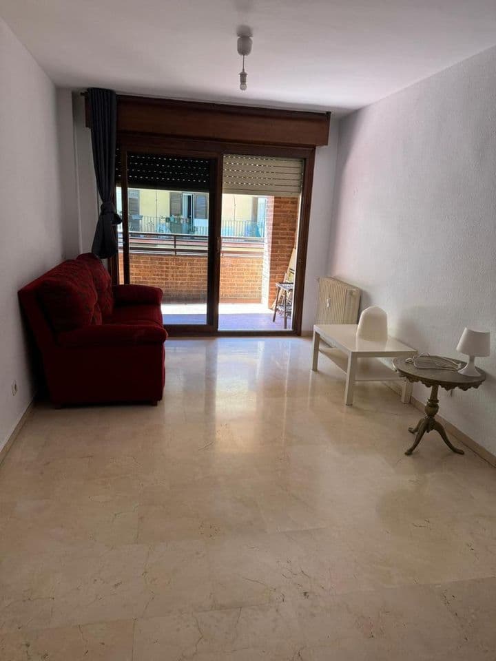 1 bedroom apartment for rent in Centro-Sagrario, Spain