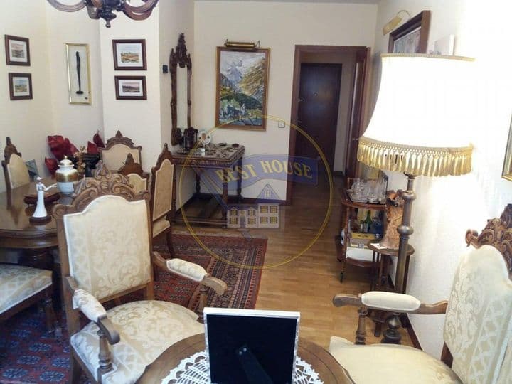 4 bedrooms apartment for sale in Leon, Spain