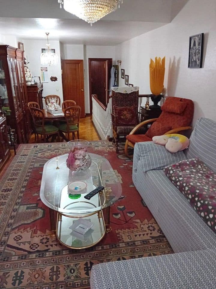 2 bedrooms apartment for sale in Vigo, Spain