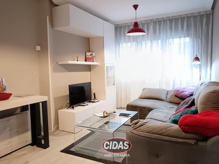 3 bedrooms apartment for rent in Oviedo, Spain