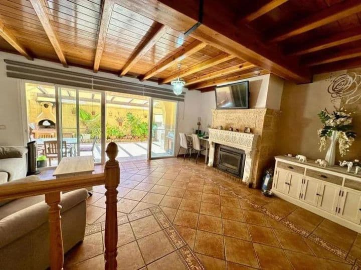 4 bedrooms house for sale in Estepona, Spain