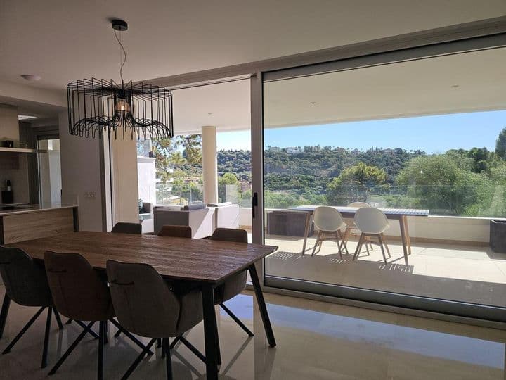 3 bedrooms house for sale in Benahavis, Spain