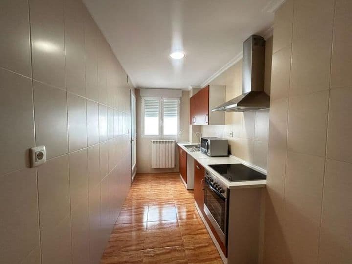 2 bedrooms apartment for rent in Albacete, Spain