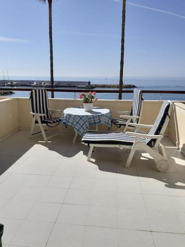 1 bedroom apartment for sale in Marbella, Spain