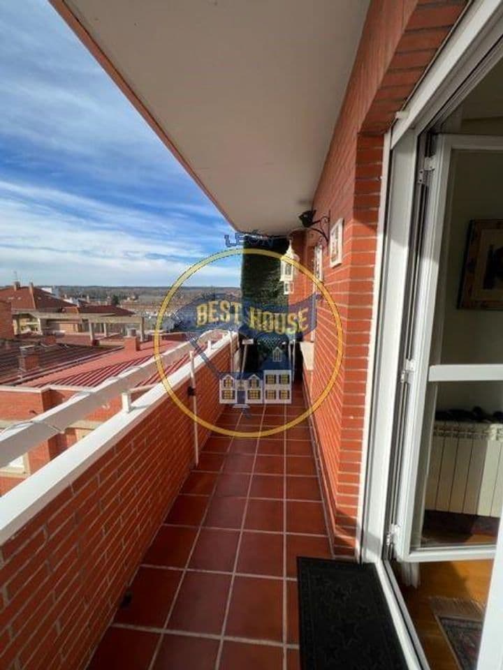 3 bedrooms apartment for sale in Leon, Spain